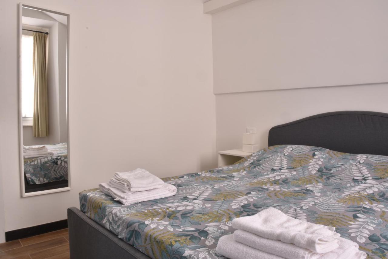 Apartment Inside - Centro Carignano